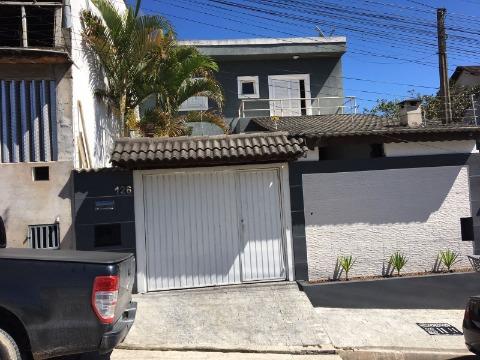 Sobrado, 6 quartos, 170 m² - Foto 1