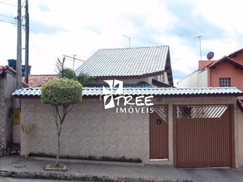 Casa, 5 quartos, 200 m² - Foto 1