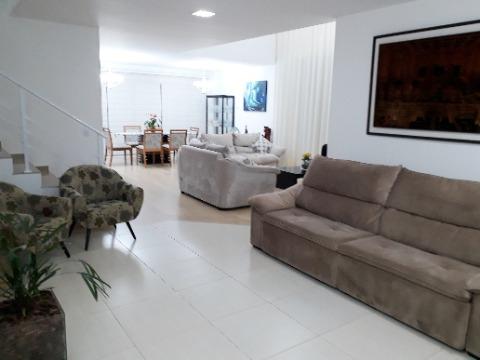 Sobrado, 10 quartos, 456 m² - Foto 5