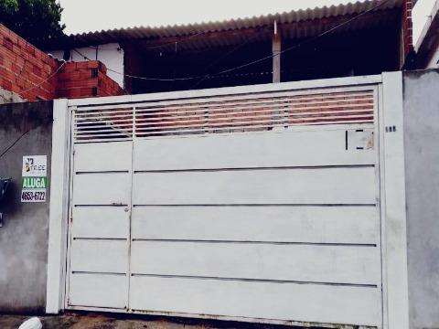 Casa, 2 quartos, 200 m² - Foto 1