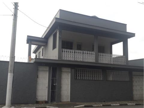 Sobrado, 3 quartos, 300 m² - Foto 1