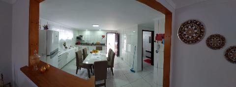 Casa, 6 quartos, 174 m² - Foto 2