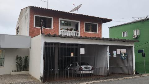 Sobrado, 2 quartos, 381 m² - Foto 1