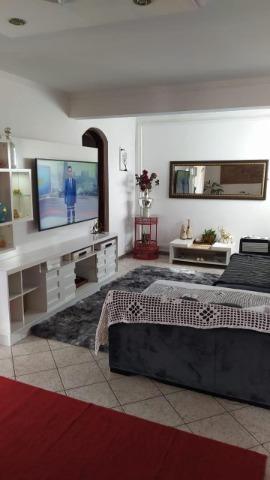 Sobrado, 8 quartos, 352 m² - Foto 9