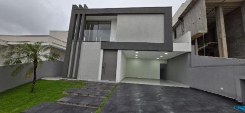 Sobrado, 8 quartos, 300 m² - Foto 1