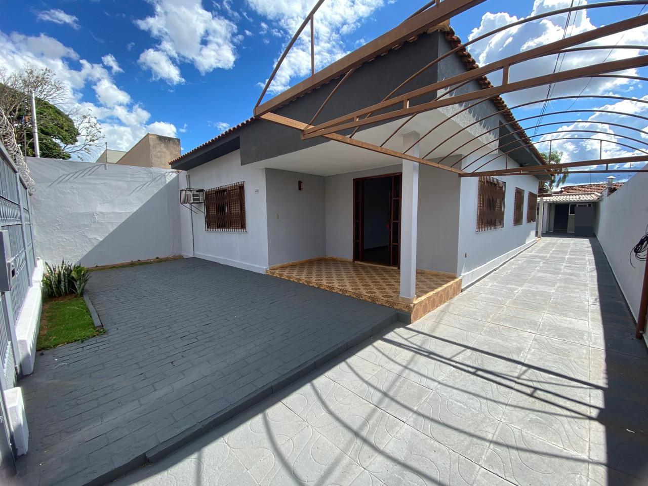 Casa, 7 quartos, 184 m² - Foto 2