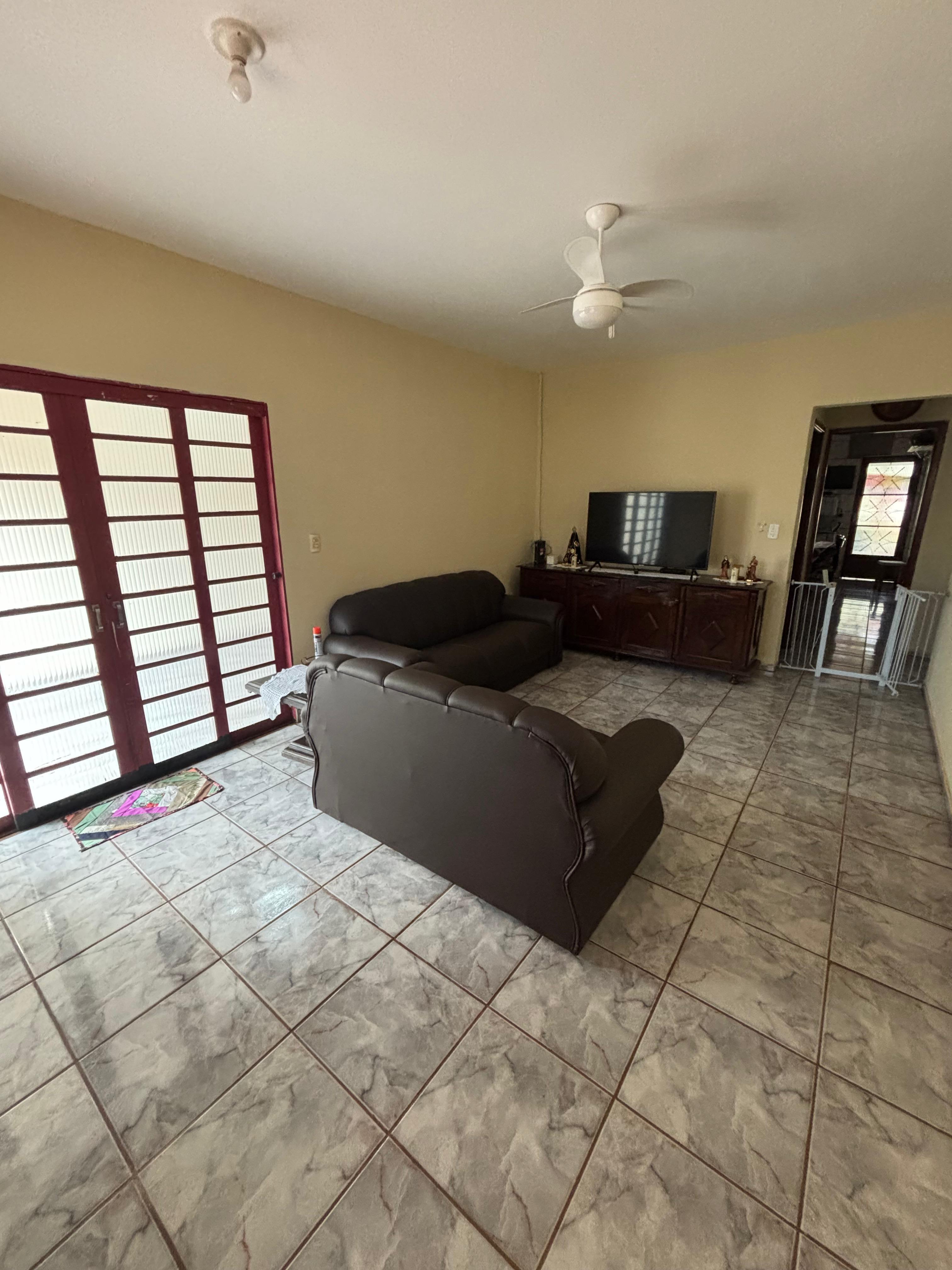 Casa, 3 quartos, 146 m² - Foto 2