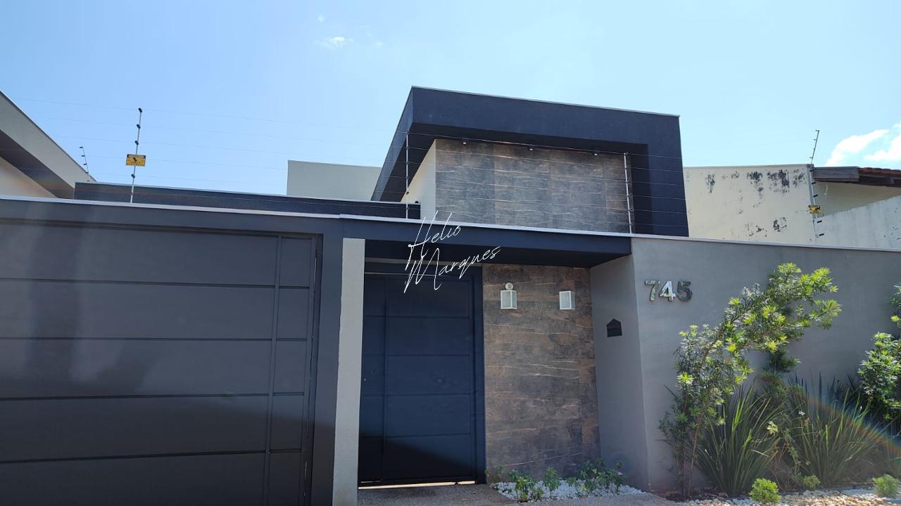 Casa, 3 quartos, 250 m² - Foto 1