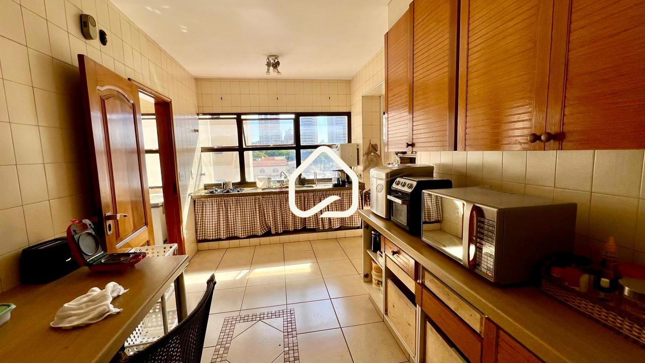 Apartamento, 4 quartos, 216 m² - Foto 5