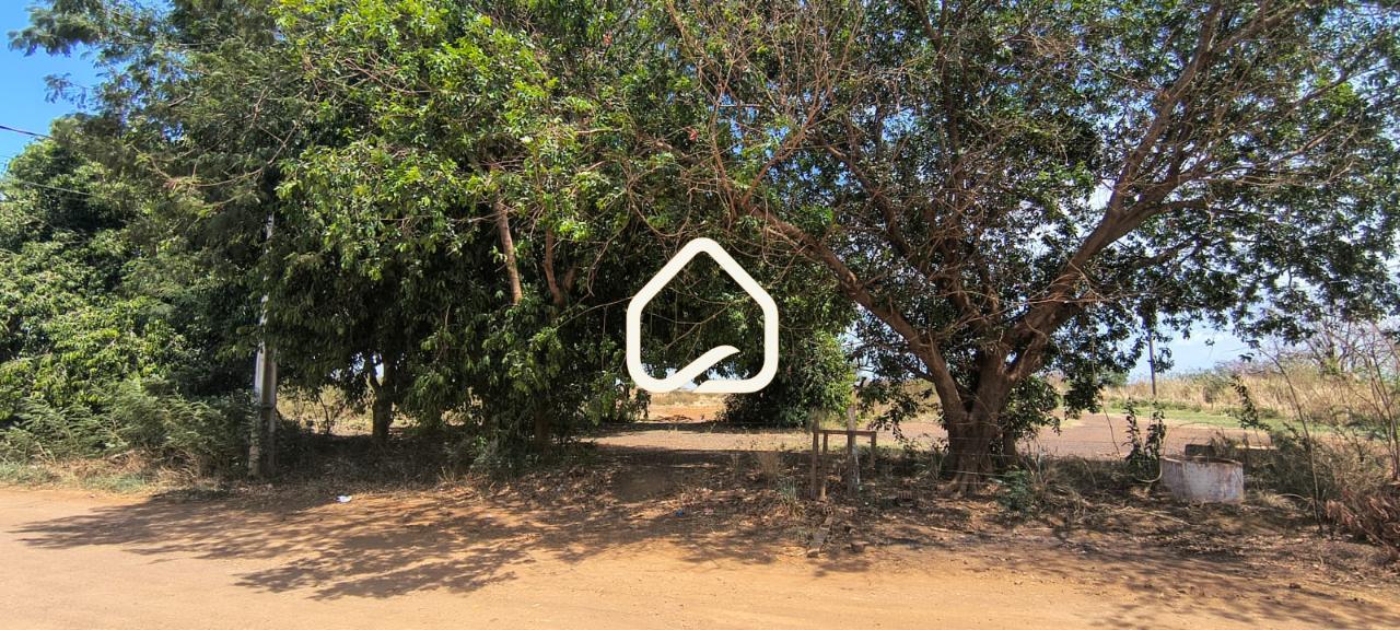 Casa, 1 quarto, 130000 m² - Foto 3