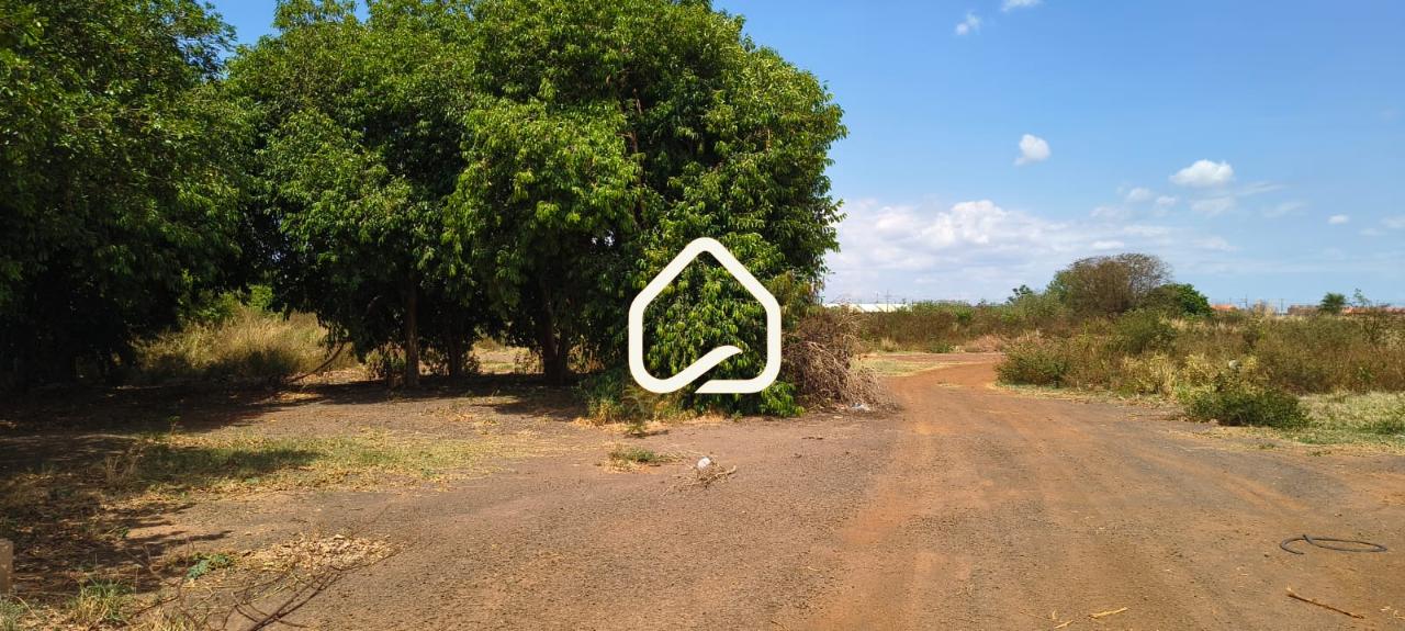 Casa, 1 quarto, 130000 m² - Foto 2