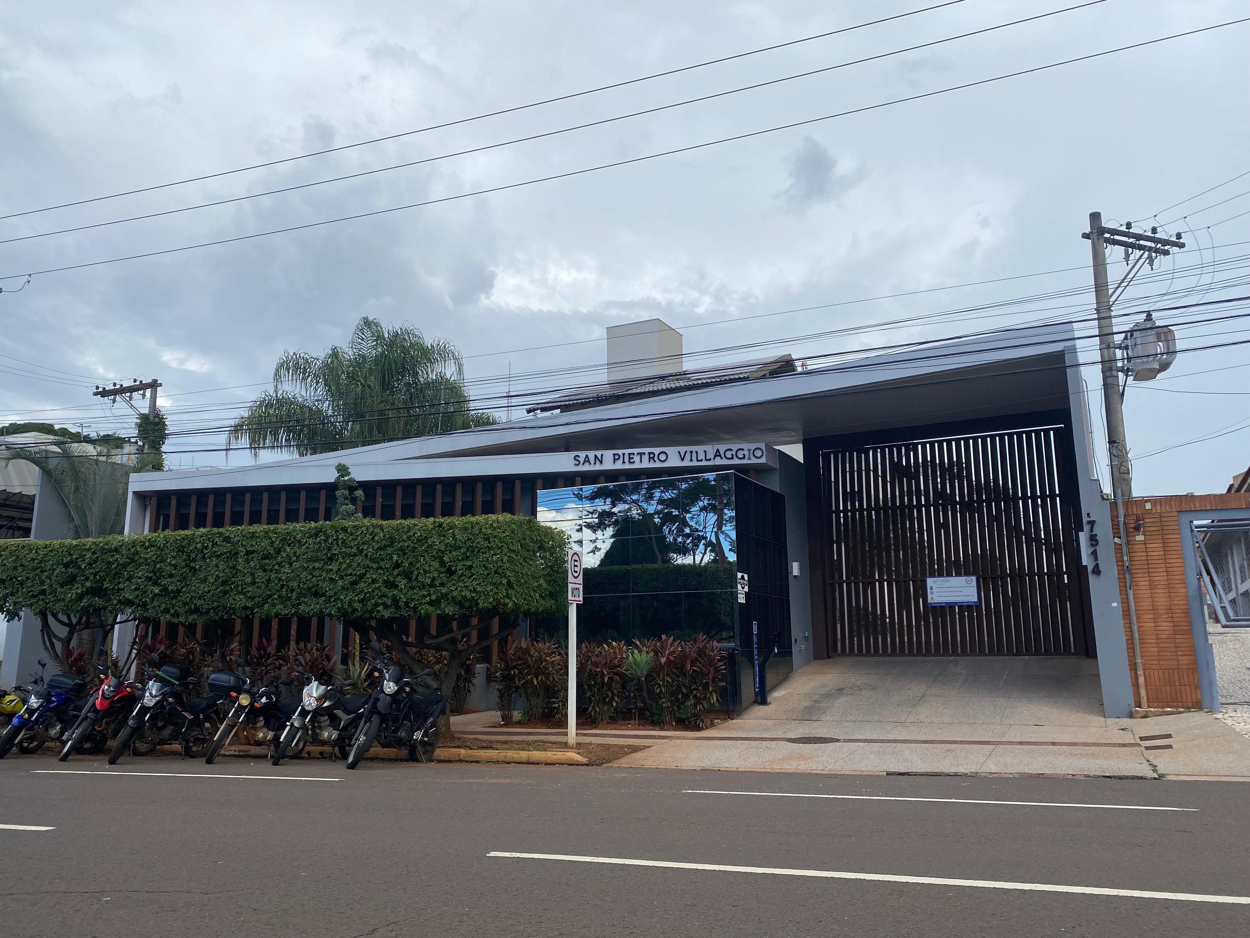 Sobrado, 4 quartos, 196 m² - Foto 1