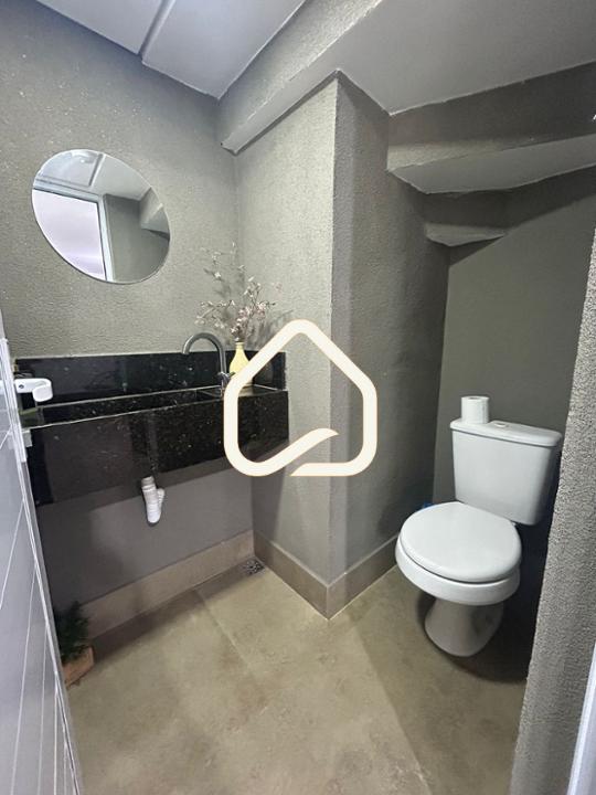 Sobrado, 4 quartos, 247 m² - Foto 2