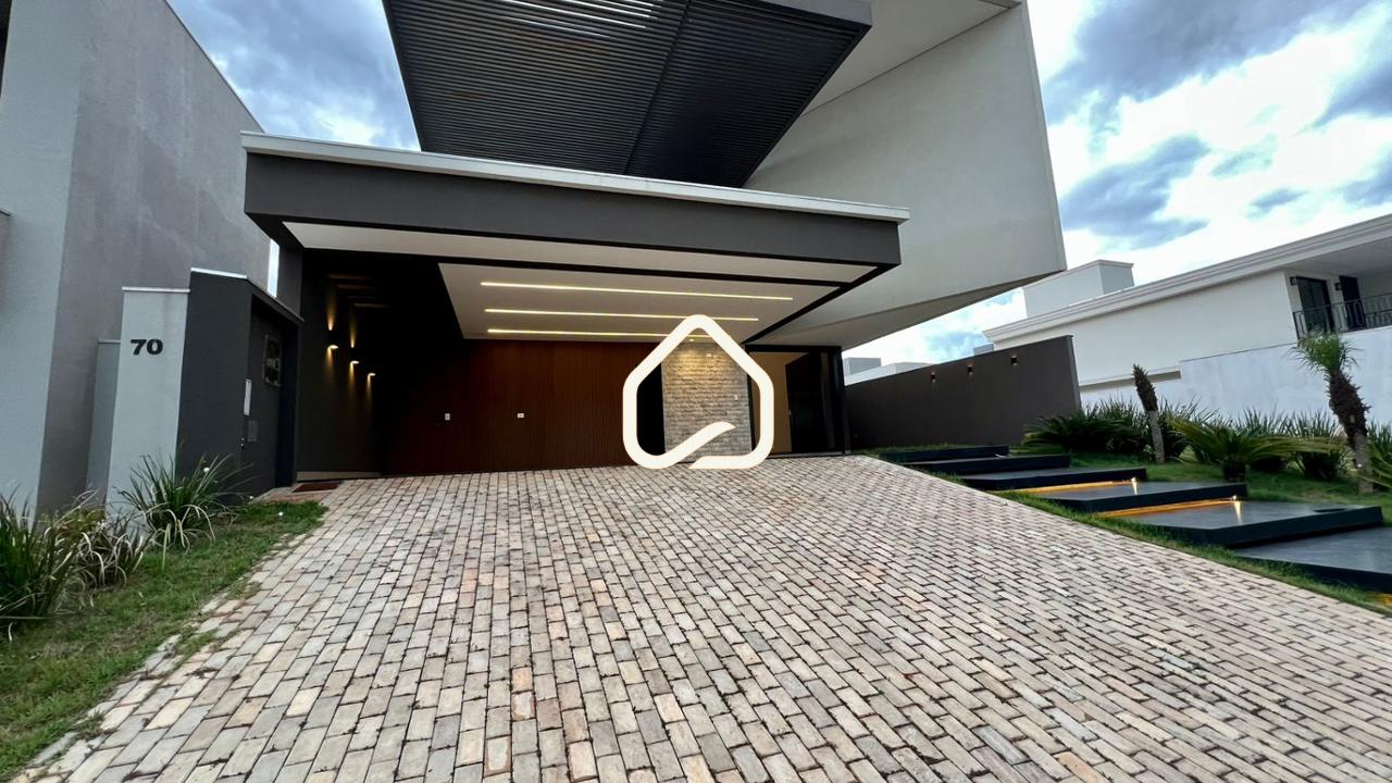 Sobrado, 4 quartos, 295 m² - Foto 1