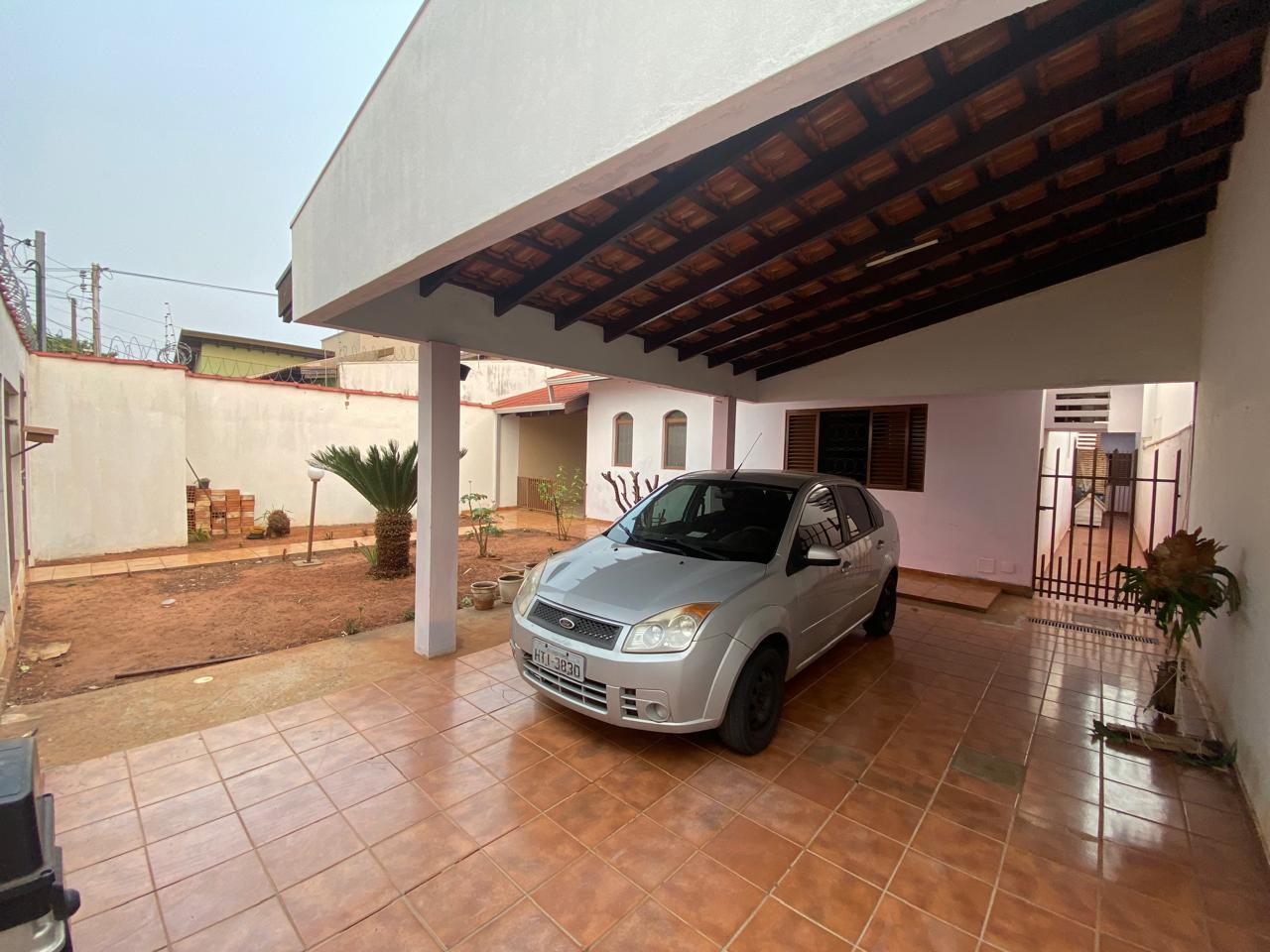Casa, 4 quartos, 264 m² - Foto 3