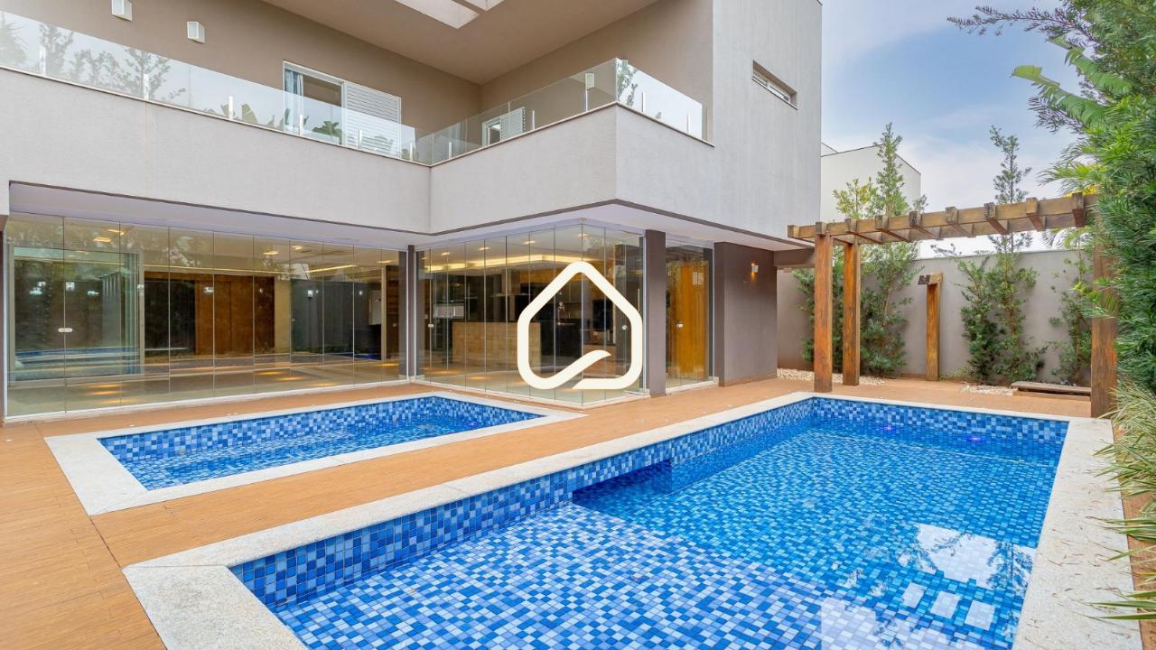 Sobrado, 4 quartos, 441 m² - Foto 2